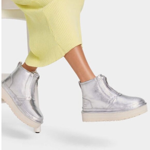 UGG Platform Bootie "EUC" - Picture 1 of 16